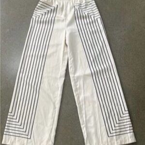 DO+BE Shimmering Cream Fabric Wide Leg Palazzo Pant Size Medium